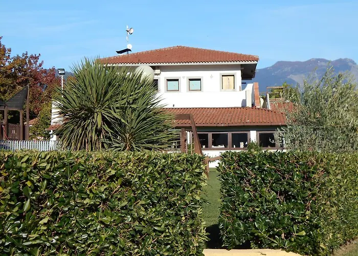 Hotel Iron Gate Marina3B Sarzana