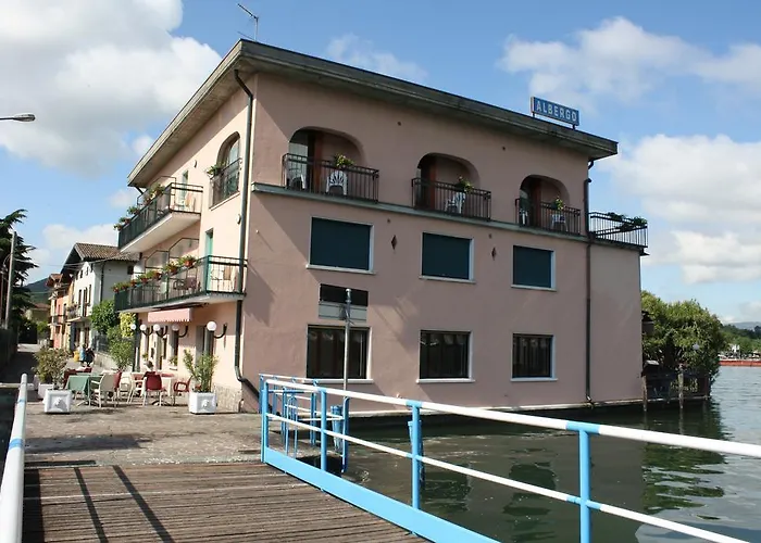 Albergo Ristorante Punta Dell'Est