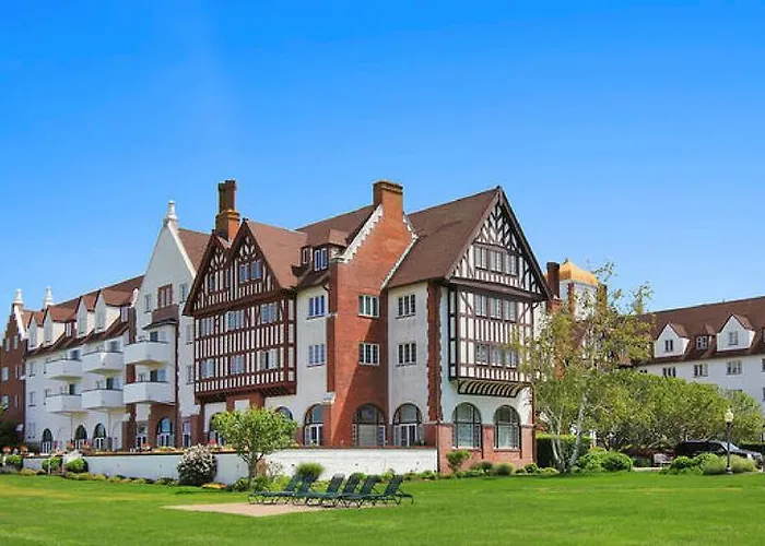 Montauk Manor