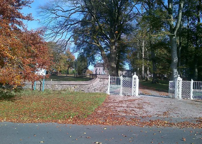 Dundrum House