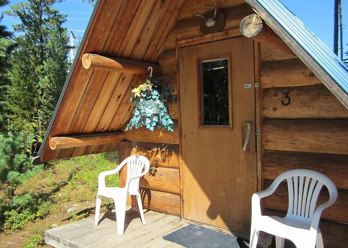 Blue River Campgrounds & Cabin-Public Washroom