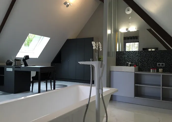 Le Domaine des Loups