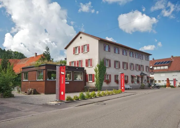 Gasthof Und Pension Zum Kreuz