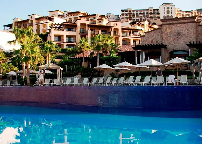 Pueblo Bonito Sunset Beach Golf & Spa Resort