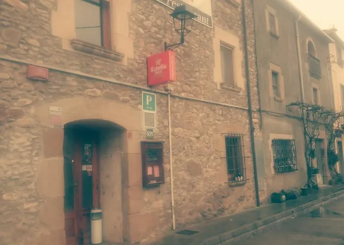 Hostal La Vall Granollers de Rocacorba