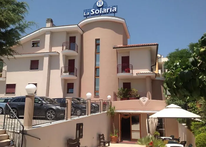 Hotel e Appartamenti La Solaria con parcheggio gratuito a soli 450 MT dalla nuova Basilica di Padre Pio