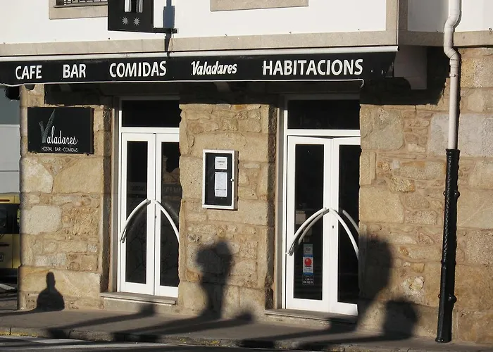 Valadares