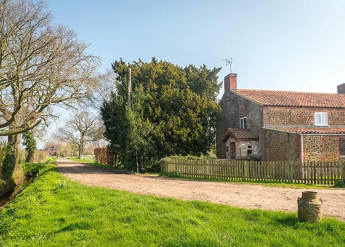 Little Abbey Farm