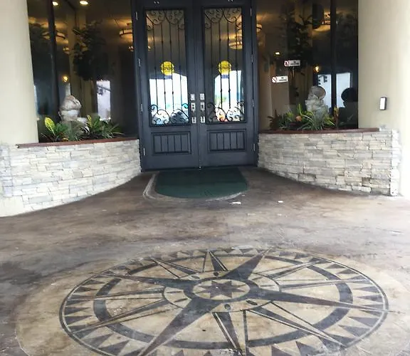 Pirates Cove Resort Studios!