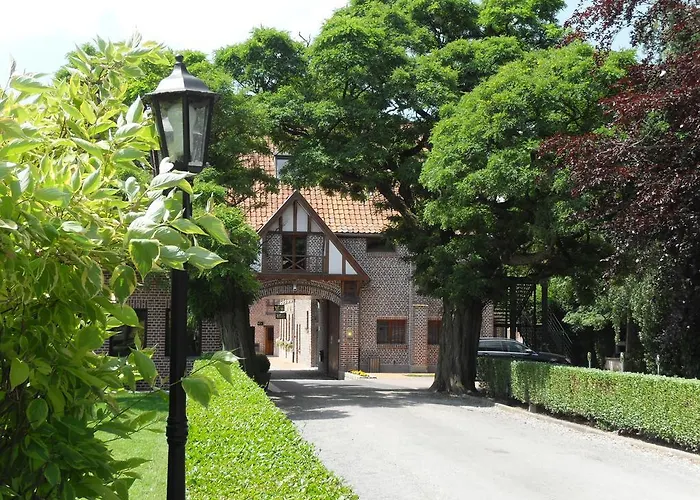 Le Domaine des Cigognes