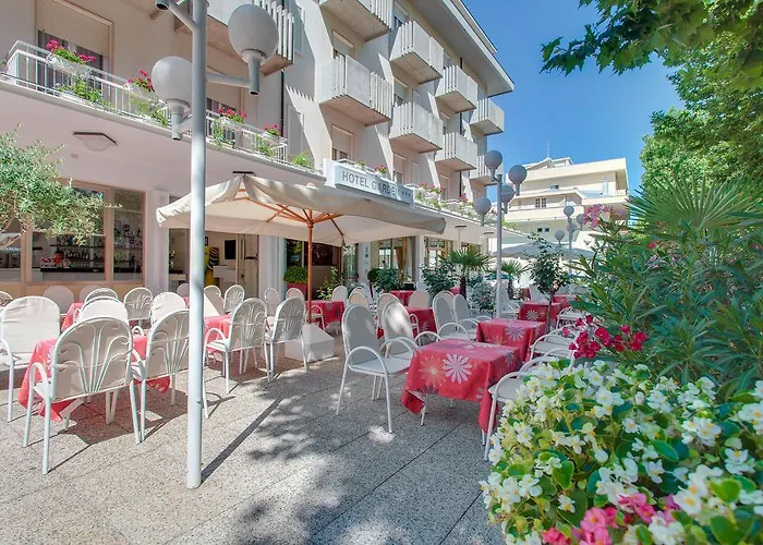 Hotel Garden - Parking Included