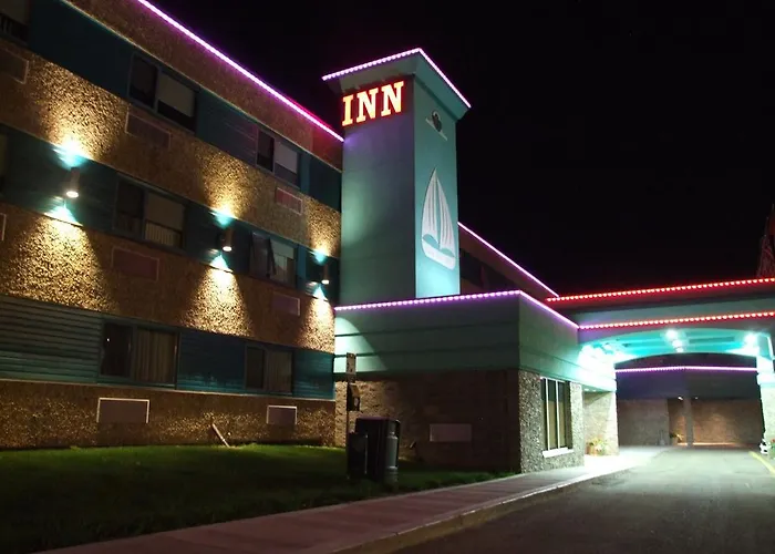 Lakeland Inn Hotel