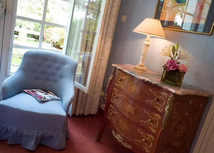 Chateau De Beaulieu Et Magnolia Spa, The Originals Relais Joué-lès-Tours