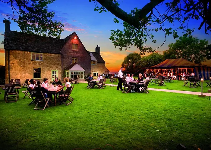 The Old Lodge