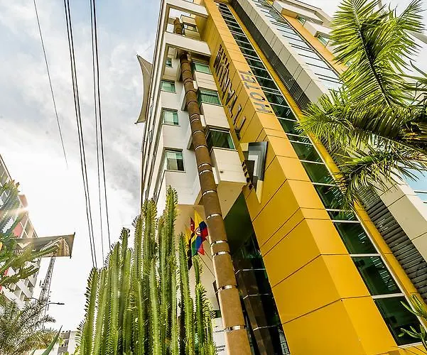 Hotel Titanium Plaza