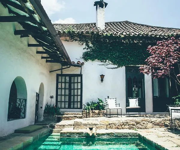 Hotel Hacienda Baza