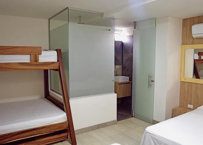 Hotel Piso 12