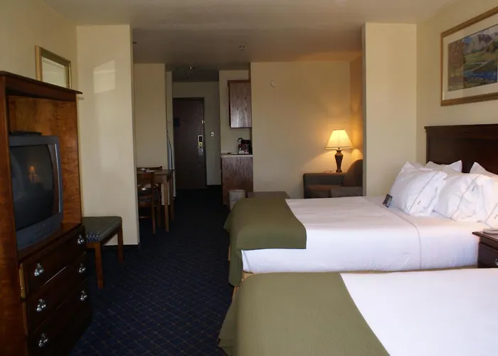 Holiday Inn Express Hotels & Suites Mountain Home By Ihg
