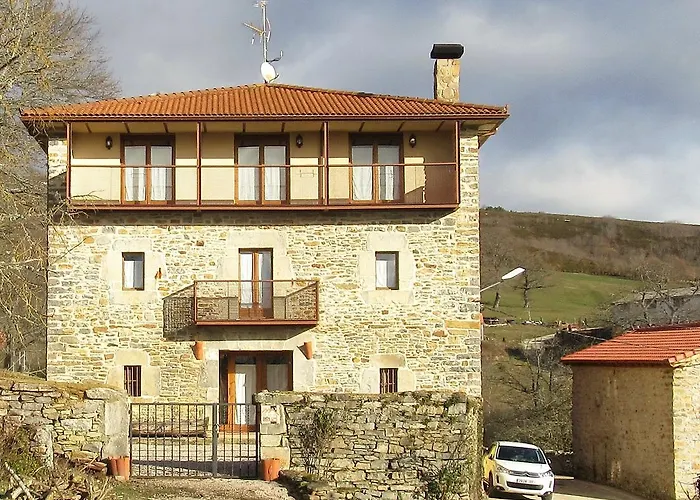 Hotel Rural Valtarranz