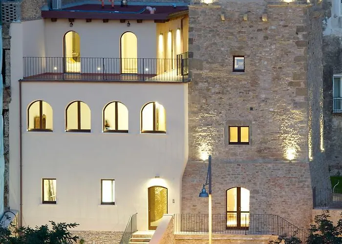 Bed and Breakfast Torre della Loggia - Dimora Storica - Ortona