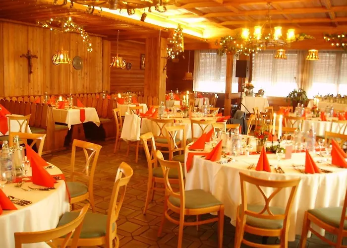 Hotel & Gaestehaus Krone Geiselwind