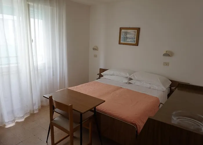 Hotel Aurora