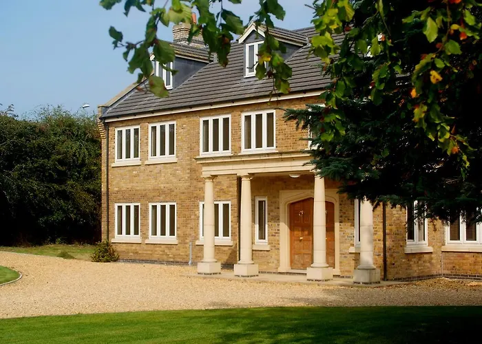 Woodhouse Farm Lodge