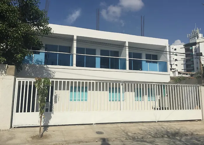 Mayva Aprtahotel