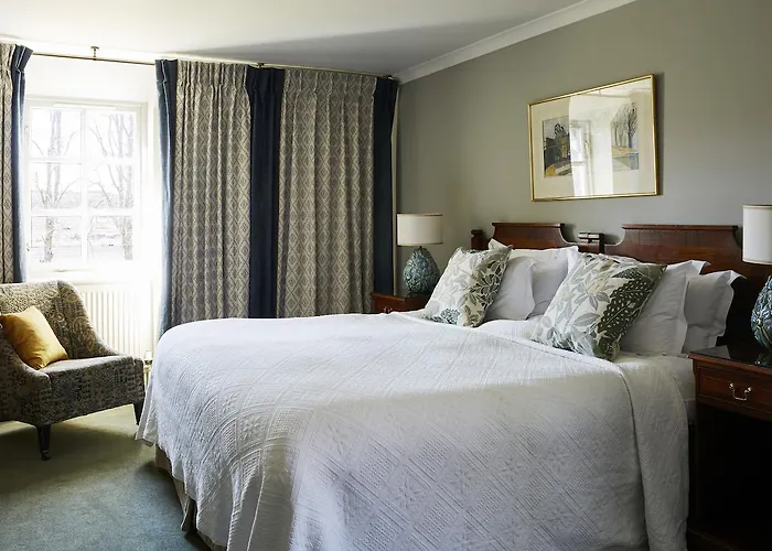 Kinloch Lodge Hotel And Restaurant
