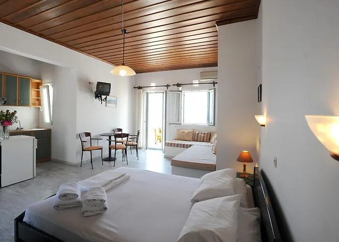 Carlo Bungalows Agios Ioannis 