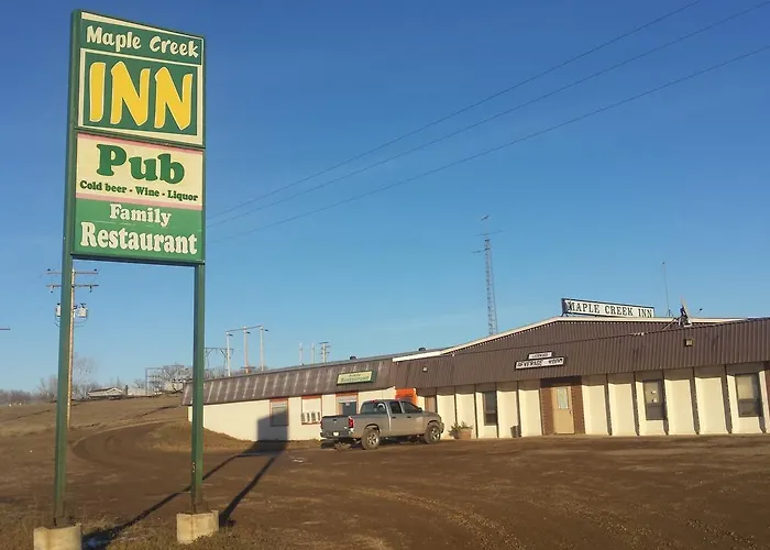Maple Creek Motor Inn