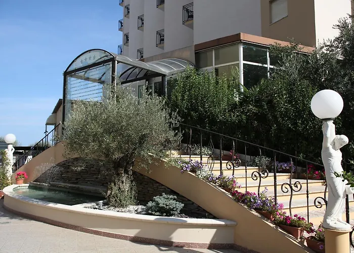 Hotel Plaza