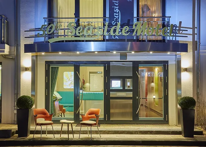 Bernstein Hotel 50`s Seaside Motel