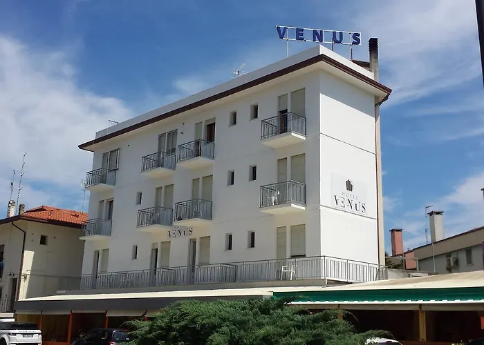 Venus Best Price
