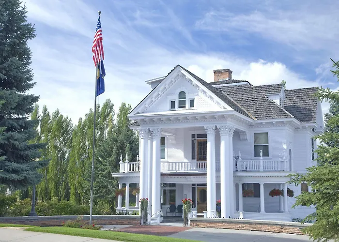 The Gibson Mansion Bed And Breakfast