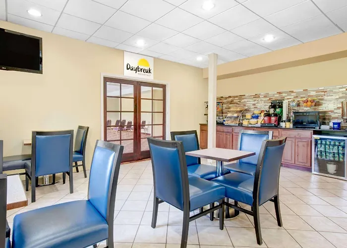 Express Inn Harrisburg South
