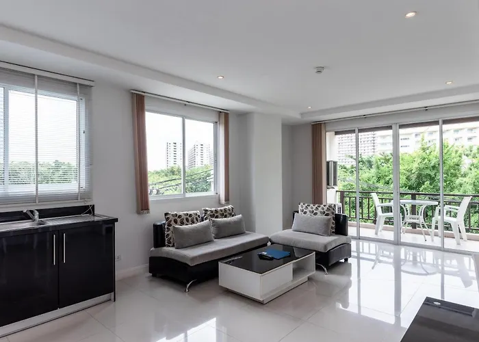 Jomtien Beach Penthouses