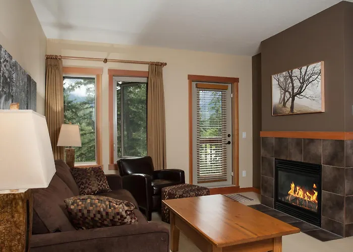 Lodges At Canmore