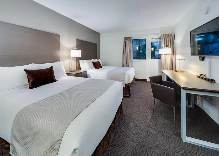 Heritage Inn & Convention Centre -