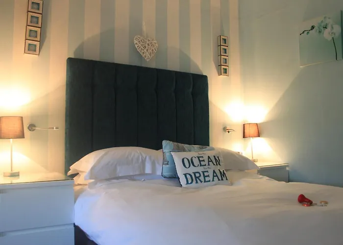 Red House Guest House