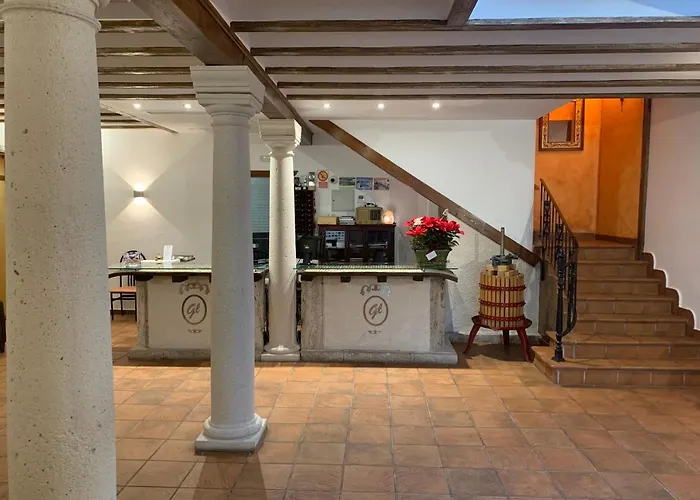 Hostal El Palomar