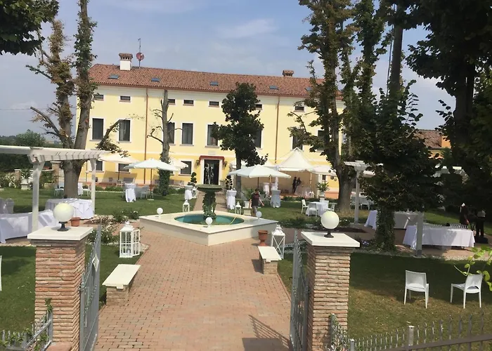 Villa La Lolliana