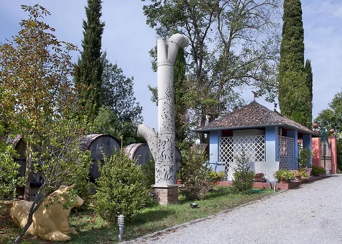 Fattoria Santa Lucia Borgo Alla Cantina