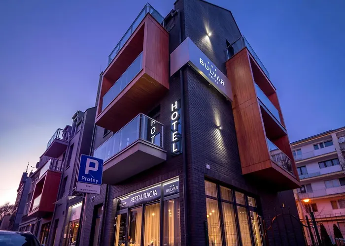 Bulvar Hotel