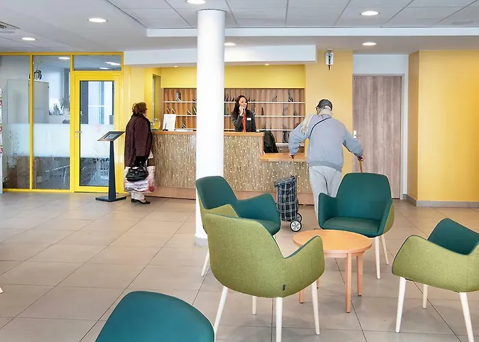 Aparthotel Domitys Les Sables D'Or à Villeneuve-le-Roi
