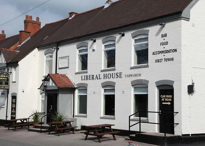 Liberal House Tamworth Hotel