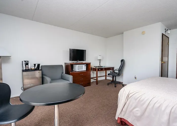 M&M Motel