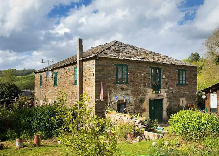 A Fonte Das Bodas Samos