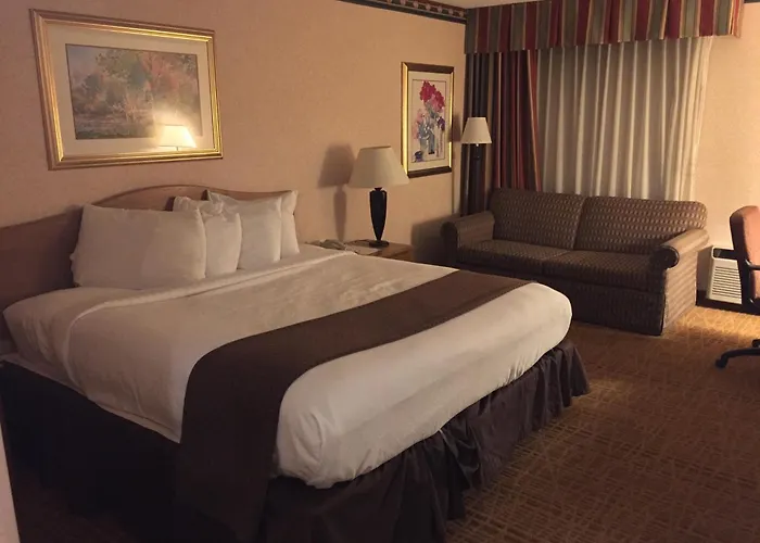 Americas Best Value Inn & Suites-