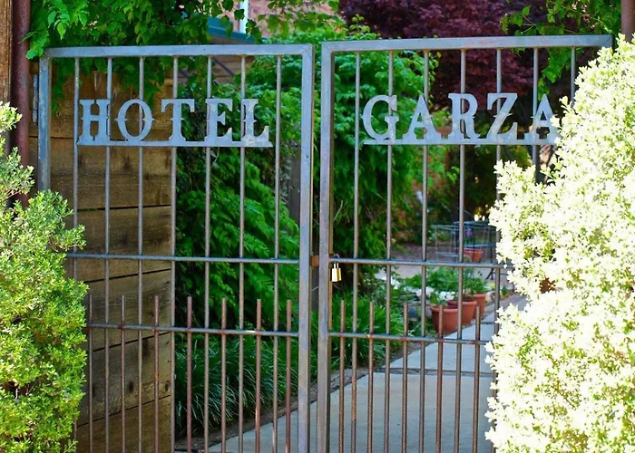 Hotel Garza